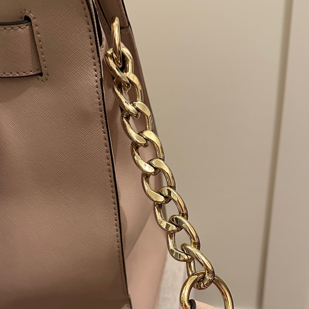 Michael Kors Hamilton Large Pink Saffiano Leather Tote Bag Gold Hardware - Picture 4 of 10